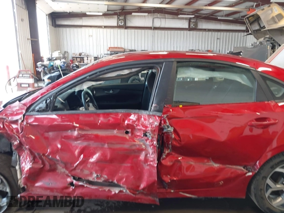 2019 Kia Forte LXS with VIN 3KPF24AD3KE070258, listed as a IAAI auction lot 42483907 with 58,195 mi miles and . Bid and sale history available at DreamBid. Image 15.