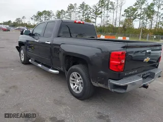 2016 Chevrolet Silverado 1500 LT with VIN 1GCRCREC7GZ109079, listed as a IAAI auction lot 40985730 with 162,630 mi miles. Bid and sale history available at carsss.com. Image 3.