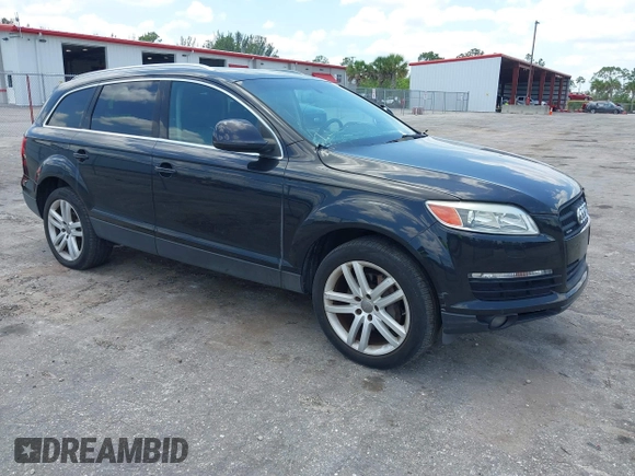 2009 Audi Q7 z VIN WA1AY74L29D001841, wystawiony jako IAAI lot #42286235 z przebiegiem 169 245 mil mil oraz . Historia ofert i sprzedaży dostępna na DreamBid. Obrazek 1.