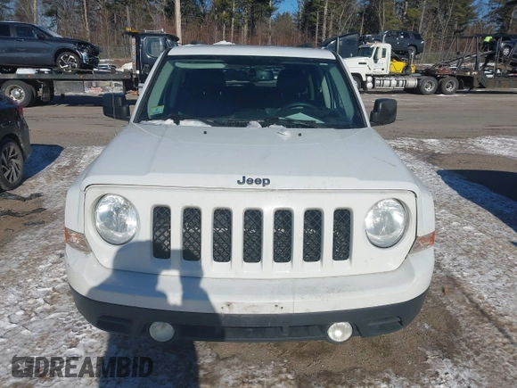 2015 Jeep Patriot High Altitude with VIN 1C4NJRFB3FD106105, listed as a IAAI auction lot 41187988 with 149,528 mi miles and . Bid and sale history available at carsss.com. Image 12.