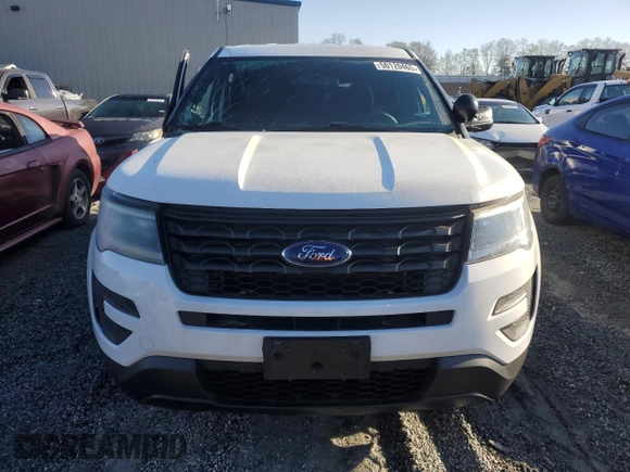 2019 Ford Police Interceptor Utility z VIN 1FM5K8AR2KGA31039, wystawiony jako Copart lot #50120465 z przebiegiem 73 554 mil mil oraz Szkoda całkowita • Salvage title. Historia ofert i sprzedaży dostępna na DreamBid. Obrazek 5.