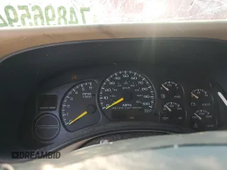 2001 Chevrolet Tahoe LS z VIN 1GNEC13T01J315246, wystawiony jako Copart lot #74896594 z przebiegiem Nie podano mil oraz Nie do naprawy • Non repairable. Historia ofert i sprzedaży dostępna na DreamBid. Obrazek 9.
