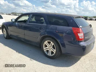 2006 Dodge Magnum z VIN 2D4FV47V96H427821, wystawiony jako Copart lot #71942434 z przebiegiem 130 990 mil mil oraz Szkoda całkowita • Salvage title. Historia ofert i sprzedaży dostępna na DreamBid. Obrazek 2.