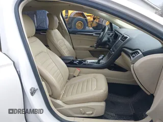 2015 Ford Fusion SE with VIN 3FA6P0HD2FR222244, listed as a IAAI auction lot 41932249 with 113,685 mi miles. Bid and sale history available at carsss.com. Image 5.