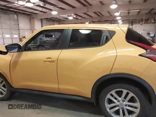 2015 Nissan Juke SV with VIN JN8AF5MR6FT509241, listed as a IAAI auction lot 41580123 with 92,743 mi miles. Bid and sale history available at carsss.com. Image 13.
