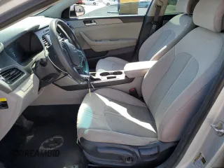 2015 Hyundai Sonata SE z VIN 5NPE24AF7FH002432, wystawiony jako Copart lot #59182285 z przebiegiem 193 754 mil mil oraz Szkoda całkowita • Salvage title. Historia ofert i sprzedaży dostępna na DreamBid. Obrazek 7.