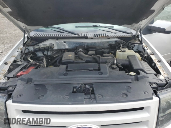 2010 Ford Expedition Limited with VIN 1FMJU2A57AEB21526, listed as a Copart auction lot 56208795 with 253,439 mi miles and Salvage title. Bid and sale history available at DreamBid. Image 12.