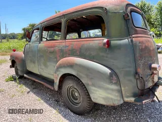 1953 Chevrolet Suburban z VIN H53K032117, wystawiony jako Copart lot #45568985 z przebiegiem Nie podano mil oraz Czysty tytuł • Clean title. Historia ofert i sprzedaży dostępna na DreamBid. Obrazek 3.