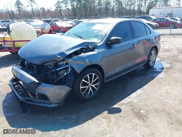 2015 Volkswagen Jetta Sedan 2.0L S with VIN 3VW2K7AJ7FM244556, listed as a IAAI auction lot 41776216 with 116,864 mi miles. Bid and sale history available at carsss.com. Image 2.