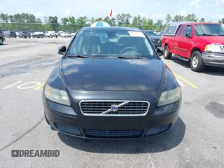 2007 Volvo S40 2.4L with VIN YV1MS382672306082, listed as a IAAI auction lot 42128332 with 146,439 mi miles. Bid and sale history available at carsss.com. Image 6.