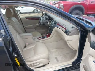 2002 Lexus ES 300 with VIN JTHBF30G625028427, listed as a IAAI auction lot 42043286 with 147,964 mi miles and . Bid and sale history available at DreamBid. Image 5.