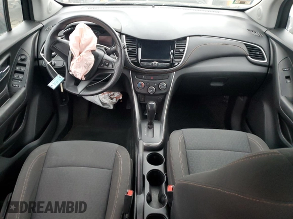 2021 Chevrolet Trax LS z VIN KL7CJKSB4MB316092, wystawiony jako Copart lot #43129025 z przebiegiem 35 594 mil mil oraz Czysty tytuł • Clean title. Historia ofert i sprzedaży dostępna na DreamBid. Obrazek 8.