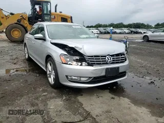 2015 Volkswagen Passat SEL Premium with VIN 1VWCV7A39FC097011, listed as a Copart auction lot 63255745 with 159,543 mi miles and Salvage title. Bid and sale history available at DreamBid. Image 13.