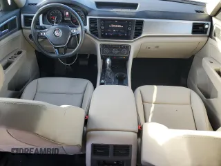 2019 Volkswagen Atlas SE with VIN 1V2DP2CA9KC595931, listed as a Copart auction lot 84701994 with 77,000 mi miles and Salvage title. Bid and sale history available at DreamBid. Image 8.