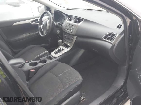 2014 Nissan Sentra SR with VIN 3N1AB7AP1EY252875, listed as a IAAI auction lot 40754572 with 88,952 mi miles and . Bid and sale history available at DreamBid. Image 5.