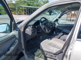 2004 Ford Explorer XLT z VIN 1FMZU73K74UB13312, wystawiony jako IAAI lot #42734477 z przebiegiem Nie podano mil oraz . Historia ofert i sprzedaży dostępna na DreamBid. Obrazek 5.