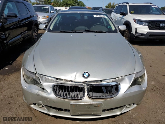 2004 BMW 6 Series 645Ci with VIN WBAEH73464B189718, listed as a Copart auction lot 71392644 with 122,373 mi miles and Salvage Title. Bid and sale history available at carsss.com. Image 5.