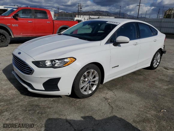 2019 Ford Fusion Hybrid SE with VIN 3FA6P0LUXKR272150, listed as a Copart auction lot 45297675 with 236,906 mi miles and Salvage Title. Bid and sale history available at carsss.com. Image 1.
