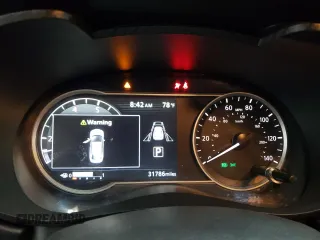 2024 Nissan Versa SR z VIN 3N1CN8FV8RL822726, wystawiony jako Copart lot #57810075 z przebiegiem 31 786 mil mil oraz Szkoda całkowita • Salvage title. Historia ofert i sprzedaży dostępna na DreamBid. Obrazek 9.