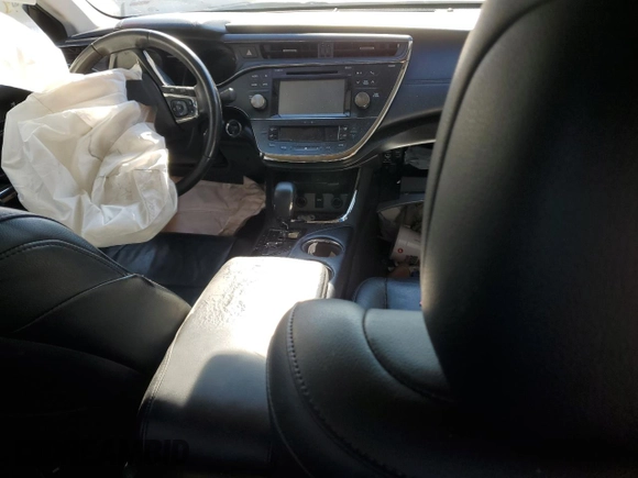 2017 Toyota Avalon XLE z VIN 4T1BK1EB3HU261268, wystawiony jako Copart lot #46748995 z przebiegiem 140 653 mil mil oraz Szkoda całkowita • Salvage title. Historia ofert i sprzedaży dostępna na DreamBid. Obrazek 8.