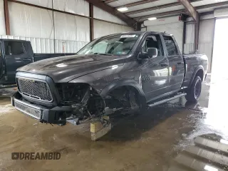 2022 Ram 1500 Warlock z VIN 1C6RR7GG0NS151903, wystawiony jako Copart lot #60123895 z przebiegiem Nie podano mil oraz Szkoda całkowita • Salvage title. Historia ofert i sprzedaży dostępna na DreamBid. Obrazek 1.