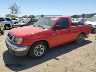 2000 Nissan Frontier XE z VIN 1N6DD21S9YC345634, wystawiony jako Copart lot #53445254 z przebiegiem 328 662 mil mil oraz Szkoda całkowita • Salvage title. Historia ofert i sprzedaży dostępna na DreamBid. Obrazek 1.