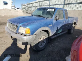 2002 Ford Ranger XL Fleet with VIN 1FTZR45E52PA10977, listed as a Copart auction lot 41530805 with 184,134 mi miles and Salvage Title. Bid and sale history available at carsss.com. Image 1.