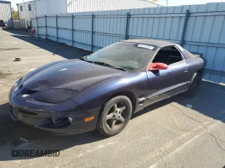2000 Pontiac Firebird Firebird z VIN 2G2FS22K8Y2116172, wystawiony jako Copart lot #68748904 z przebiegiem Nie podano mil oraz Czysty tytuł • Clean title. Historia ofert i sprzedaży dostępna na DreamBid. Obrazek 1.
