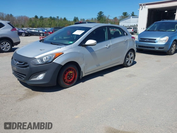 2013 Hyundai Elantra GT with VIN KMHD35LE7DU086883, listed as a IAAI auction lot 42158289 with 117,290 mi miles. Bid and sale history available at carsss.com. Image 2.