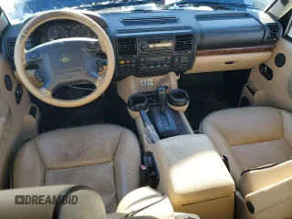 2004 Land Rover Discovery SE with VIN SALTY19464A867638, listed as a Copart auction lot 43728555 with 239,285 mi miles and Salvage Title. Bid and sale history available at carsss.com. Image 8.