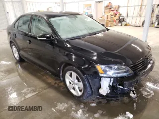 2012 Volkswagen Jetta TDI with VIN 3VWLL7AJ8CM401525, listed as a Copart auction lot 84853134 with 123,750 mi miles and Salvage title. Bid and sale history available at DreamBid. Image 4.