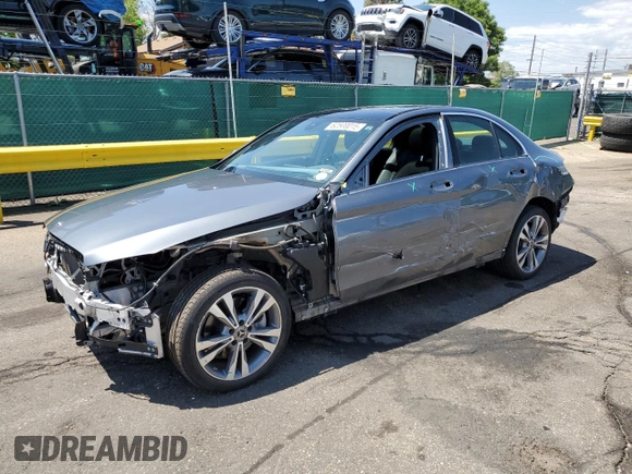 2021 Mercedes-Benz C 300 z VIN W1KWF8EB4MR612064, wystawiony jako Copart lot #62500015 z przebiegiem 48 407 mil mil oraz Szkoda całkowita • Salvage title. Historia ofert i sprzedaży dostępna na DreamBid. Obrazek 1.