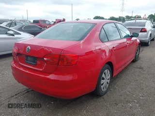 2012 Volkswagen Jetta S с VIN 3VW1K7AJ1CM364487, выставлен на аукционе IAAI как лот 42442423 с пробегом 177 382 миль миль и . История ставок и продаж доступна на DreamBid. Изображение 4.