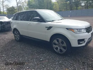 2015 Land Rover Range Rover Sport HSE with VIN SALWR2VF5FA513880, listed as a IAAI auction lot 42183260 with 246,925 mi miles. Bid and sale history available at carsss.com. Image 1.