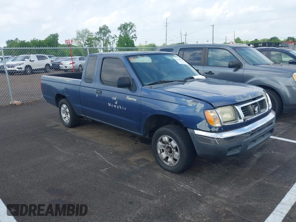 2000 Nissan Frontier XE z VIN 1N6DD26S0YC374917, wystawiony jako IAAI lot #42148189 z przebiegiem 150 356 mil mil oraz . Historia ofert i sprzedaży dostępna na DreamBid. Obrazek 1.