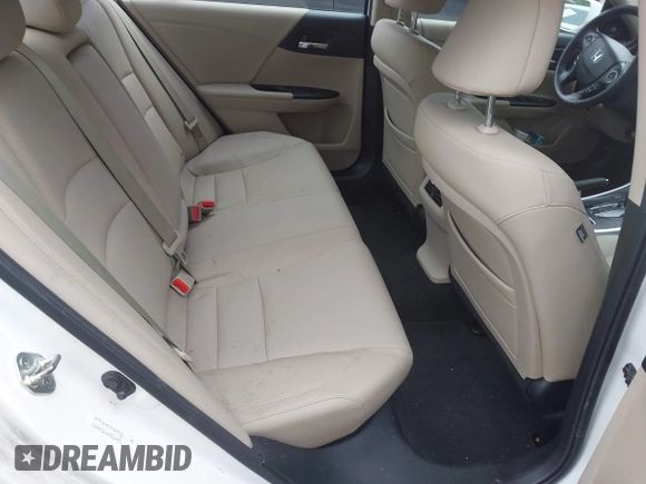 2013 Honda Accord Touring z VIN 1HGCR3F9XDA032241, wystawiony jako IAAI lot #42354887 z przebiegiem 152 067 mil mil oraz . Historia ofert i sprzedaży dostępna na DreamBid. Obrazek 8.