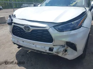 2023 Toyota Highlander L z VIN 5TDKDRBH4PS520231, wystawiony jako IAAI lot #42209363 z przebiegiem 21 312 mil mil oraz . Historia ofert i sprzedaży dostępna na DreamBid. Obrazek 6.