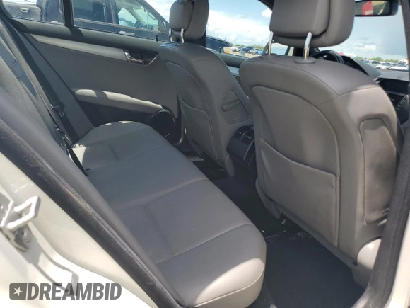2008 Mercedes-Benz C 300 Sport с VIN WDDGF54X78F156679, выставлен на аукционе Copart как лот 62367615 с пробегом 102 268 миль миль и Списание • Salvage title. История ставок и продаж доступна на DreamBid. Изображение 10.
