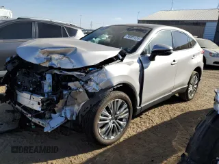 2023 Toyota Venza LE with VIN JTEAAAAH7PJ144978, listed as a Copart auction lot 74301124 with 5,565 mi miles and Salvage Title. Bid and sale history available at carsss.com. Image 1.