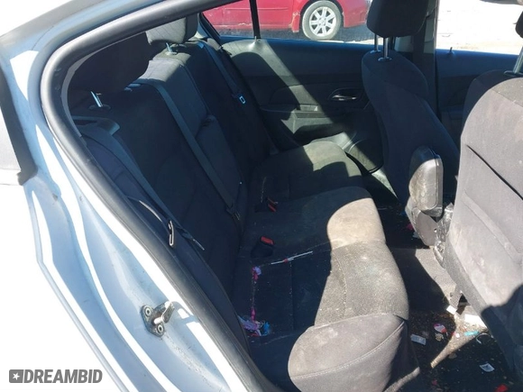 2014 Chevrolet Cruze 1LT with VIN 1G1PC5SB2E7260845, listed as a IAAI auction lot 41847899 with 87,720 mi miles. Bid and sale history available at carsss.com. Image 8.