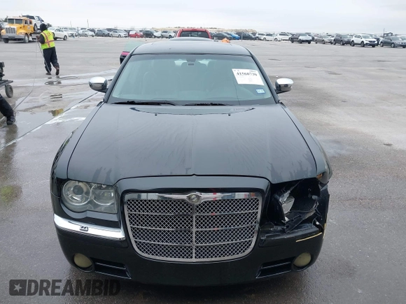 2005 Chrysler 300 with VIN 2C3AA63H45H674987, listed as a IAAI auction lot 41560730 with 101,659 mi miles. Bid and sale history available at carsss.com. Image 12.