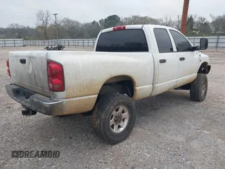 2007 Dodge Ram 2500 SLT with VIN 1D7KS28C97J569114, listed as a IAAI auction lot 41763621 with 363,860 mi miles. Bid and sale history available at carsss.com. Image 4.