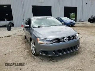 2013 Volkswagen Jetta SE с VIN 3VWDX7AJ7DM426295, выставлен на аукционе Copart как лот 55739005 с пробегом 212 804 миль миль и Списание • Salvage title. История ставок и продаж доступна на DreamBid. Изображение 14.