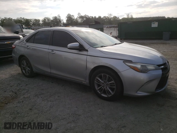 2017 Toyota Camry XLE with VIN 4T1BF1FK5HU673212, listed as a Copart auction lot 54697725 with 232,555 mi miles and Salvage title. Bid and sale history available at DreamBid. Image 4.