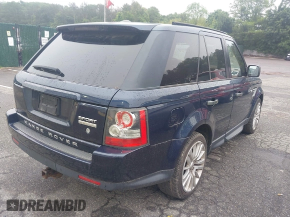 2011 Land Rover Range Rover Sport HSE Lux with VIN SALSK2D41BA289200, listed as a IAAI auction lot 42534463 with 199,811 mi miles and . Bid and sale history available at DreamBid. Image 4.