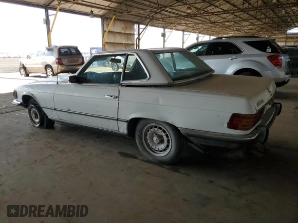 1973 Mercedes-Benz SL with VIN 10704412010908, listed as a Copart auction lot 57447935 with 244,991 mi miles and Clean title. Bid and sale history available at DreamBid. Image 2.