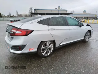 2018 Honda Clarity Touring with VIN JHMZC5F34JC014964, listed as a Copart auction lot 73206152 with 45,440 mi miles. Bid and sale history available at carsss.com. Image 3.