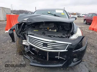 2011 Infiniti G37 x with VIN JN1CV6AR0BM352069, listed as a IAAI auction lot 42006766 with 195,827 mi miles. Bid and sale history available at carsss.com. Image 13.