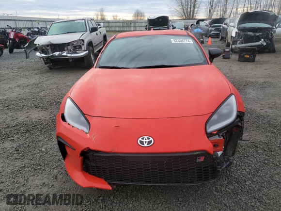 2024 Toyota GR86 Premium with VIN JF1ZNBE16R8756488, listed as a Copart auction lot 82398774 with 6,717 mi miles and Salvage Title. Bid and sale history available at carsss.com. Image 5.