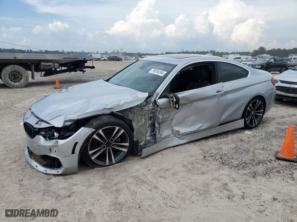 2020 BMW 4 Series 430i with VIN WBA4W3C07LFH12942, listed as a Copart auction lot 70234784 with 43,643 mi miles and Salvage Title. Bid and sale history available at carsss.com. Image 1.